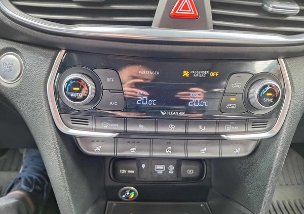 Hyundai Santa Fe cena 143000 przebieg: 45000, rok produkcji 2020 z Lublin małe 407